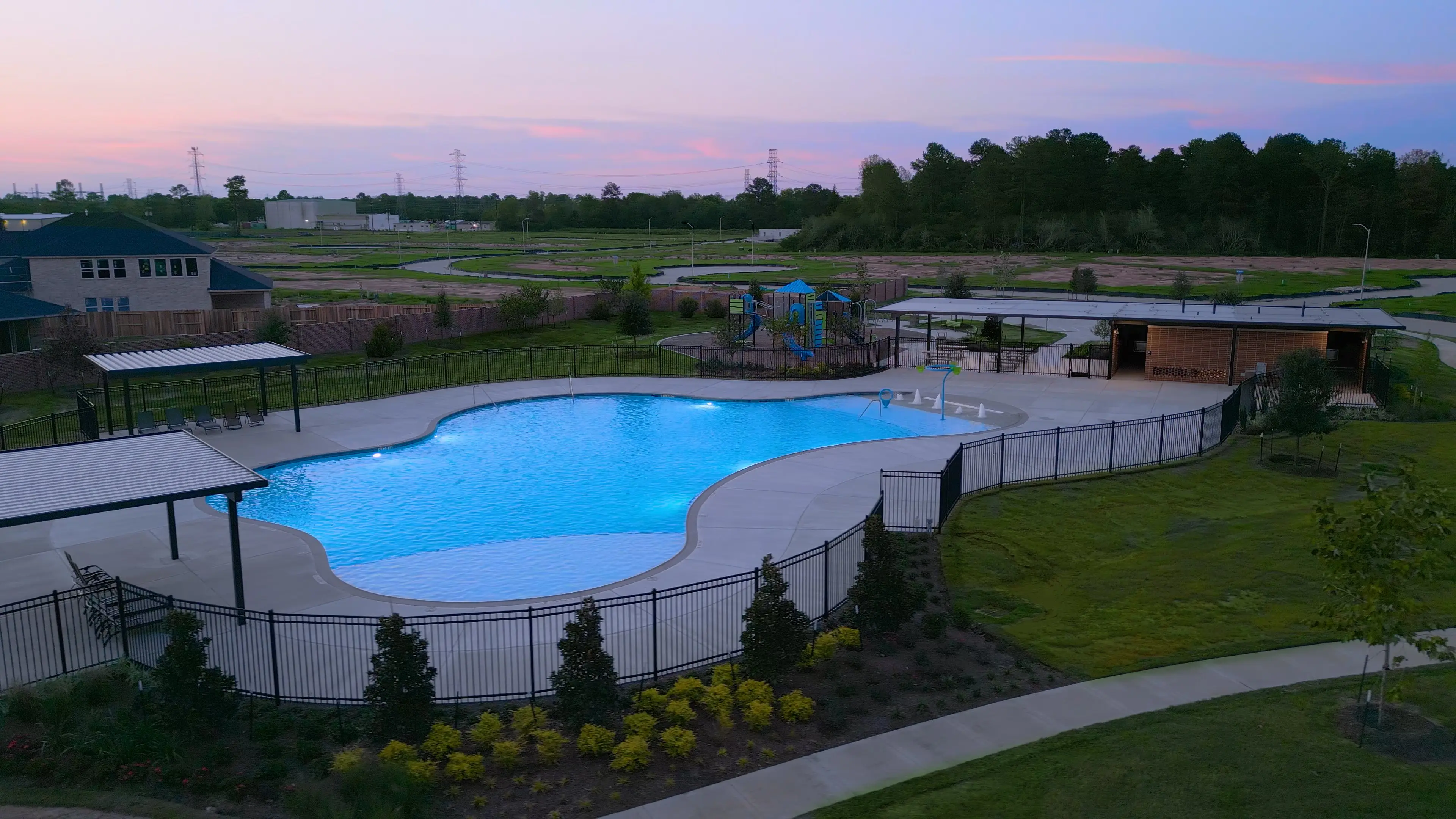 Welcome to the Raburn Reserve Neighborhood